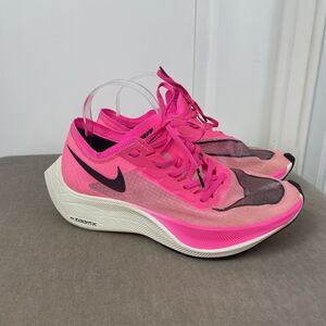 Nike Vaporfly Racing Shoe! (8 Mens, 9.5 womens) — NO INSOLES